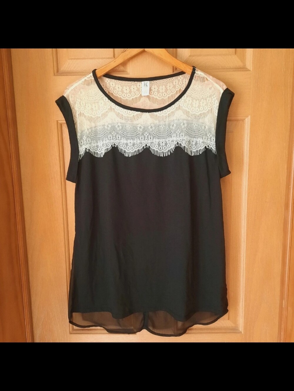 Hybrid Black Sleeveless Blouse Chiffon Back Cream Lace Yoke Womens Size Large